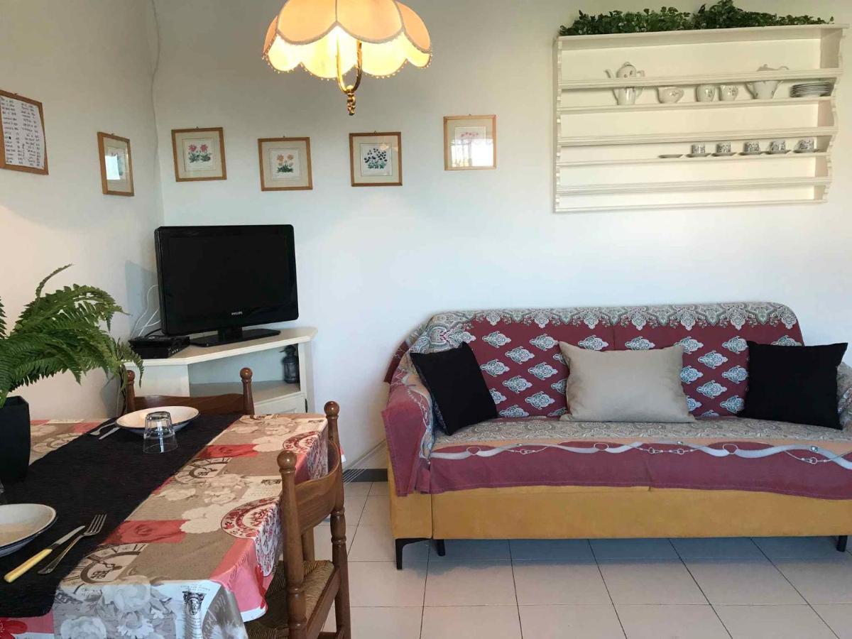 Apartment In Lazise/Gardasee 21982 ภายนอก รูปภาพ