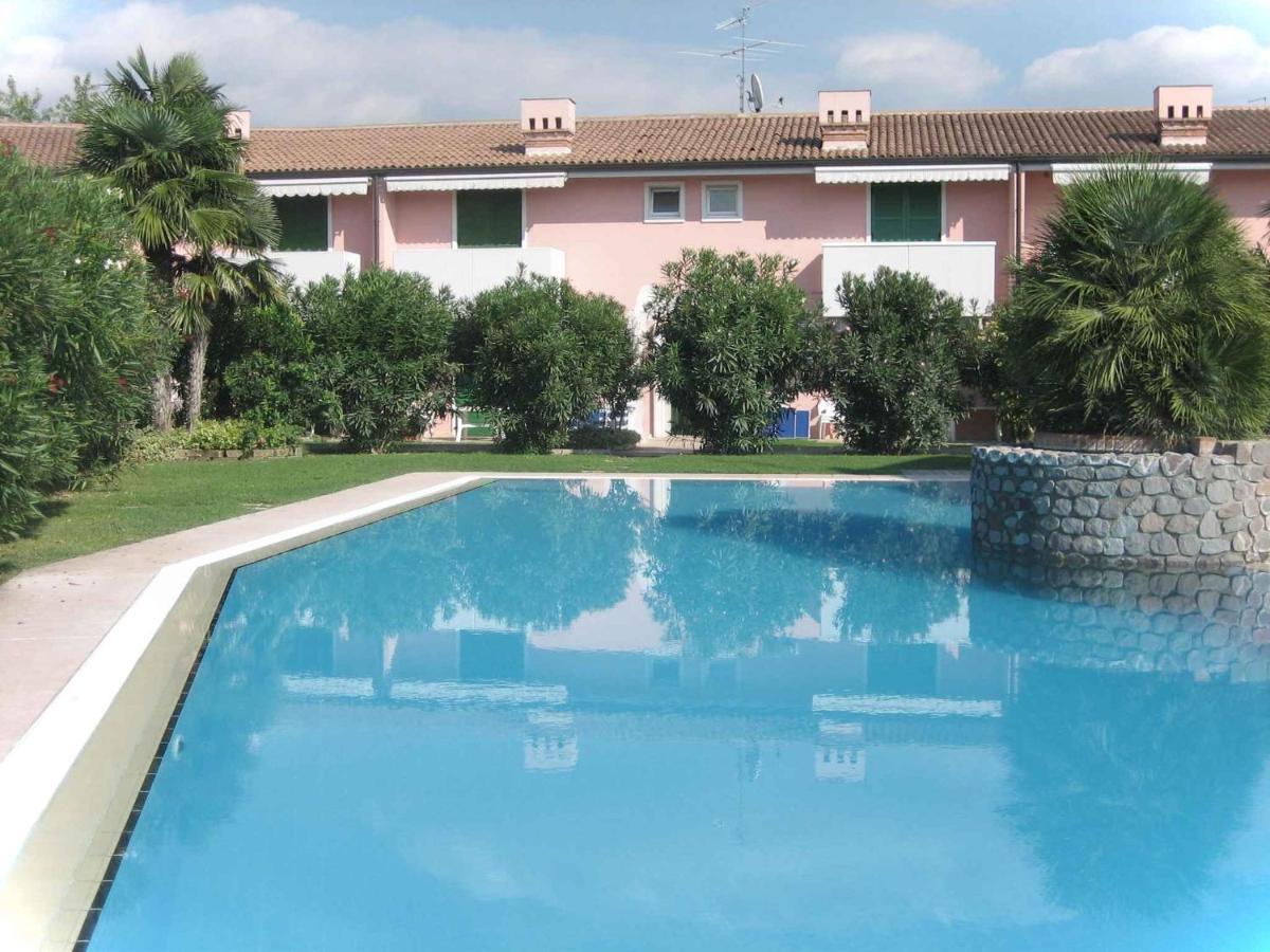 Apartment In Lazise/Gardasee 21982 ภายนอก รูปภาพ