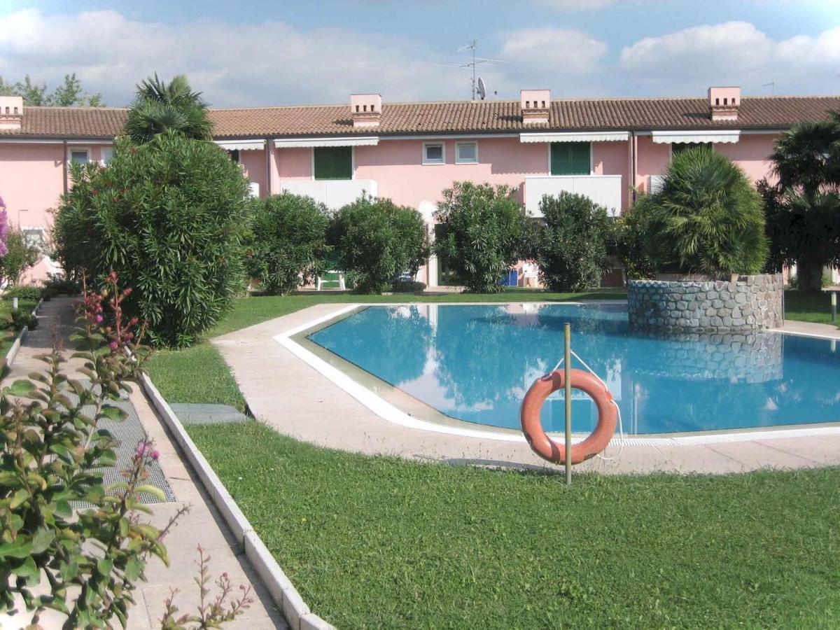 Apartment In Lazise/Gardasee 21982 ภายนอก รูปภาพ